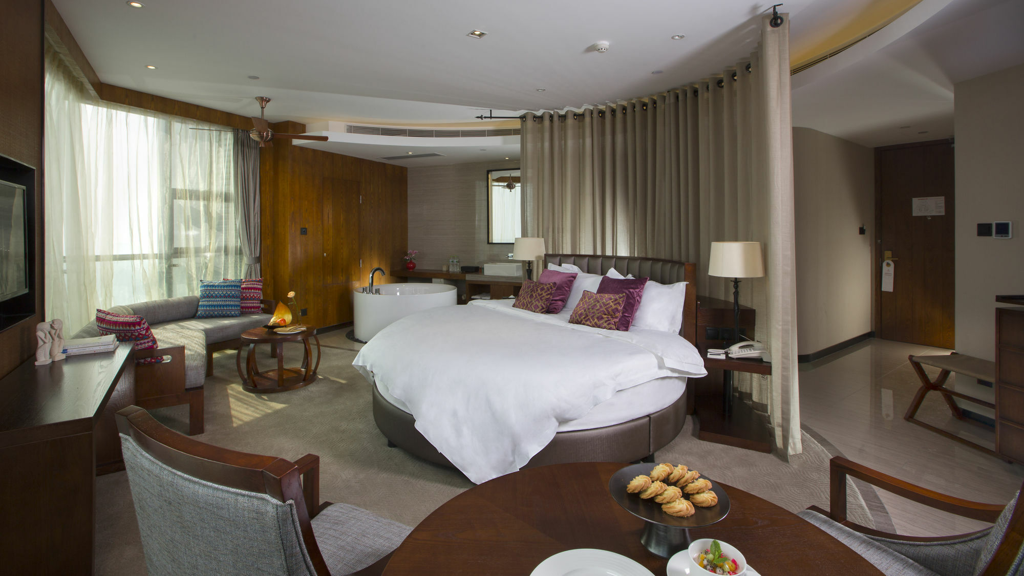 Ssaw Boutique Hotel Delan Mogan Mountain Deqing Exterior foto