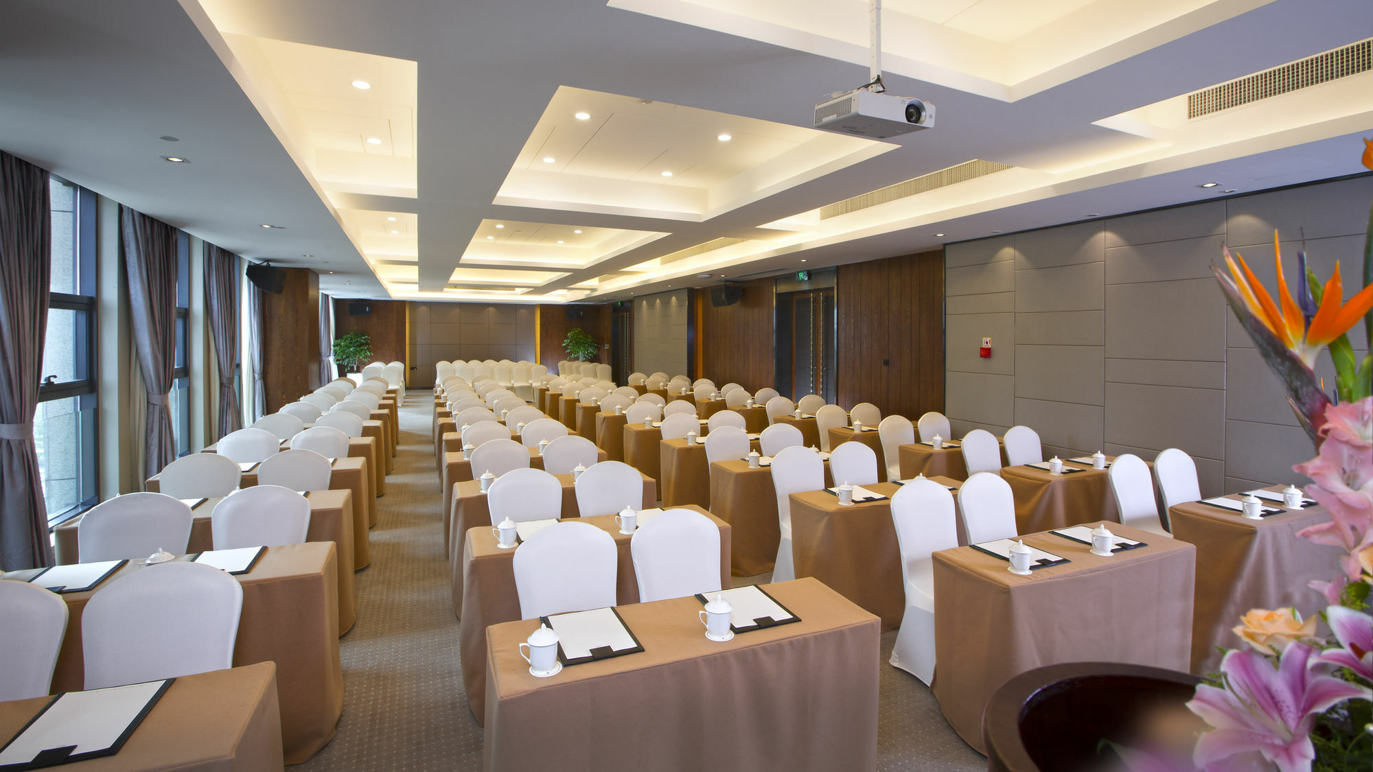 Ssaw Boutique Hotel Delan Mogan Mountain Deqing Exterior foto